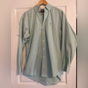 Men’s Vineyard Vines Medium Button Down